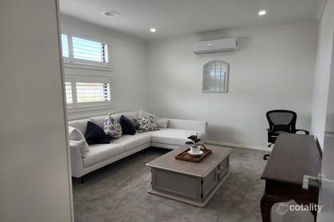 Property photo of 30 Oxbow Street Mickleham VIC 3064