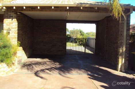 Property photo of 15 Gamblen Way Winthrop WA 6150