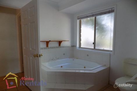 Property photo of 6 Waverley Street Bucasia QLD 4750