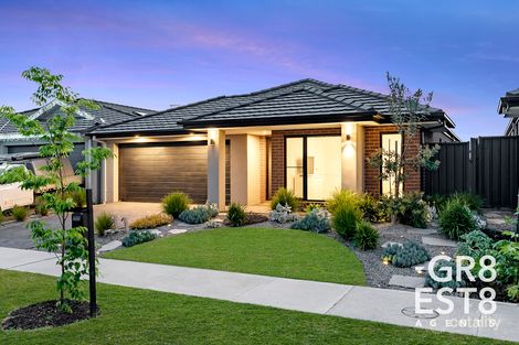 6 Magenta St, Clyde North, VIC 3978