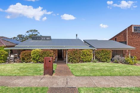 5 Barralong St, Belmont North, NSW 2280