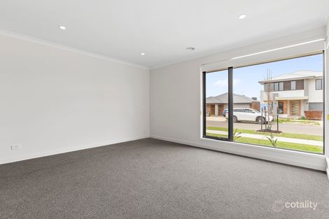 Property photo of 73 Sunlight Circuit Lara VIC 3212