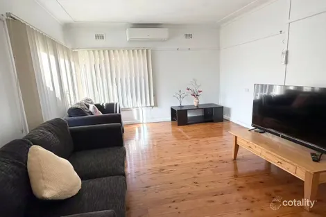 Property photo of 19 Eldon Street Riverwood NSW 2210