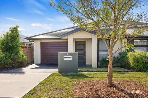 5 Snipe St, Fletcher, NSW 2287