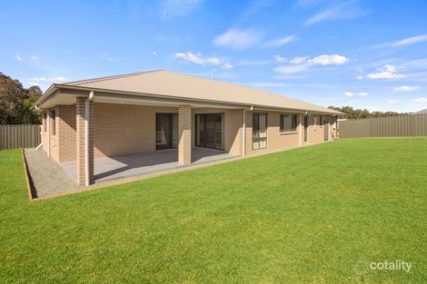 5 Alabaster Rd, Wyee, NSW 2259