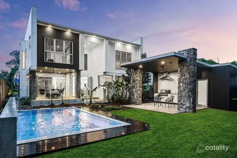 10 Turnberry Way, Brookwater, QLD 4300