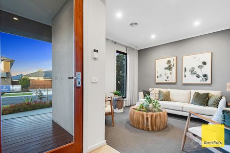 Property photo of 48 Lionsgate Crescent Tarneit VIC 3029