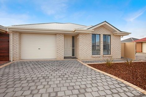 4 Yarr Cres, Seaford Meadows, SA 5169