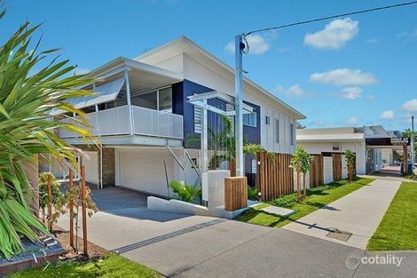 2/5 Roderick St, Moffat Beach, QLD 4551