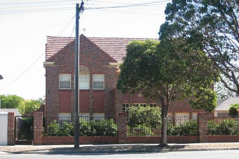 1457 Burke Rd, Kew East, VIC 3102