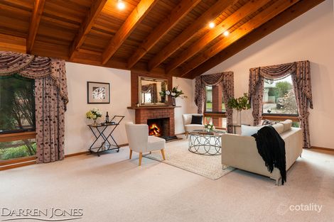 Property photo of 7 London Court Greensborough VIC 3088