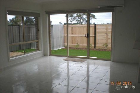 Property photo of 1/4 Ryrie Grove Wollert VIC 3750