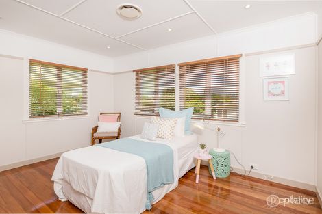 Property photo of 187 Broadwater Road Mount Gravatt East QLD 4122