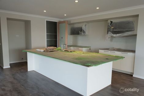 Property photo of 191 Highpark Drive Wollert VIC 3750