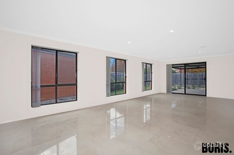 Property photo of 7 Stang Place Macgregor ACT 2615