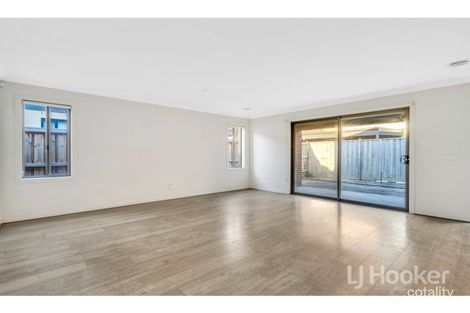 Property photo of 48 Merryfield Circuit Williams Landing VIC 3027