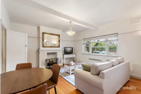 Property photo of 2/33-34 Queens Road Melbourne VIC 3004