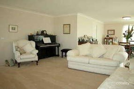 Property photo of 6 Brampton Drive Beaumont Hills NSW 2155
