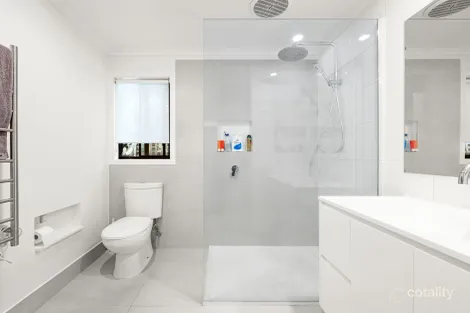 Property photo of 3 Goldies Lane Port Fairy VIC 3284