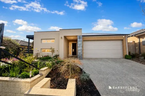 10 Hamish Ave, Pakenham, VIC 3810