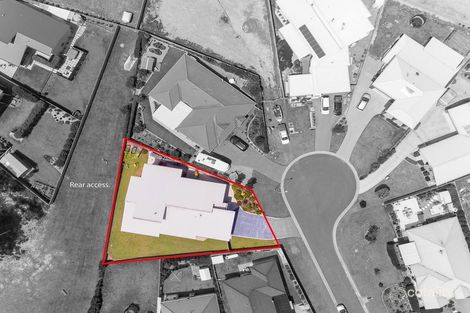 Property photo of 3 Hunter Place Sunshine Bay NSW 2536