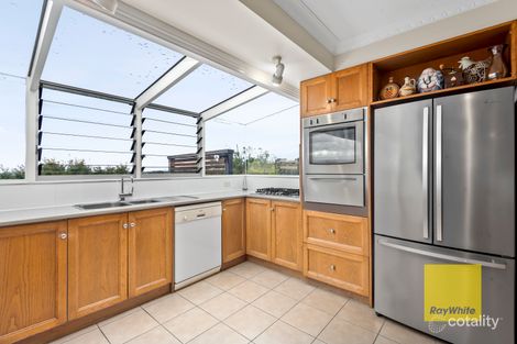 Property photo of 10 Lansbury Crescent Highton VIC 3216