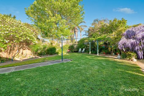 Property photo of 51 Toirram Crescent Cranbourne VIC 3977