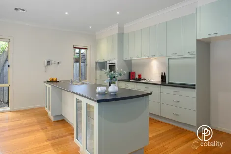Property photo of 1/99 Bellara Drive Croydon VIC 3136