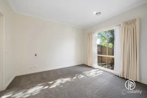 Property photo of 1/99 Bellara Drive Croydon VIC 3136