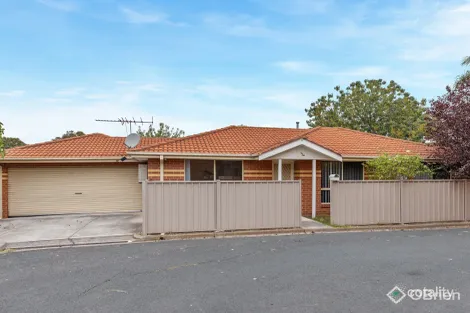 Property photo of 2/80 Leslie Street St Albans VIC 3021