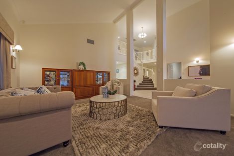 Property photo of 8 Nursery Place Wakerley QLD 4154