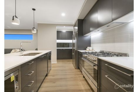 Property photo of 2 Amaray Drive Upper Coomera QLD 4209