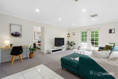 Property photo of 1/21 Hutton Avenue Ferntree Gully VIC 3156