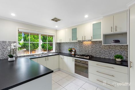 Property photo of 1/21 Hutton Avenue Ferntree Gully VIC 3156