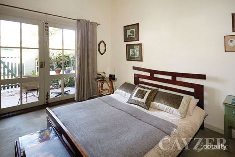 Property photo of 232 Bridport Street West Albert Park VIC 3206