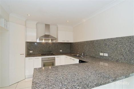 Property photo of 46 Tiger Drive Arundel QLD 4214