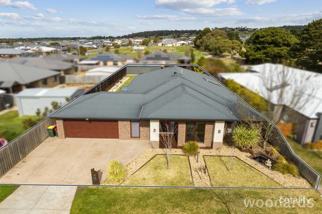15 Tuxedo Dr, Gisborne, VIC 3437