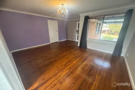 Property photo of 28 Anzac Place Orange NSW 2800