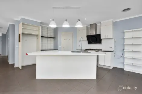 Property photo of 30 Misty Meadow Grove Truganina VIC 3029