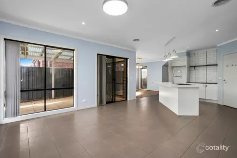 Property photo of 30 Misty Meadow Grove Truganina VIC 3029