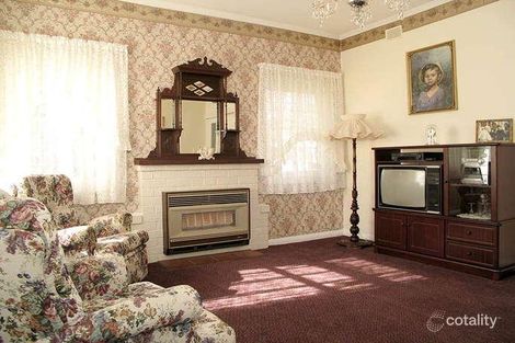 Property photo of 8 Halmon Avenue Everard Park SA 5035