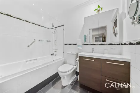 Property photo of 33 Harrington Crescent Leeming WA 6149