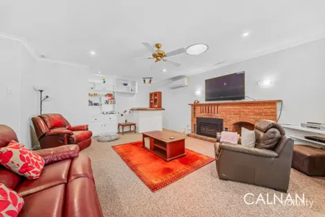 Property photo of 33 Harrington Crescent Leeming WA 6149