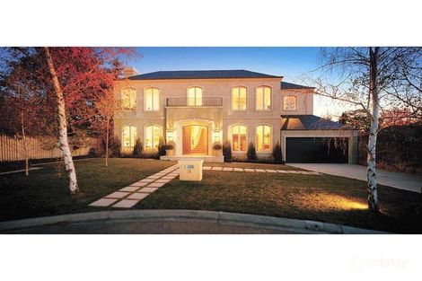 Property photo of 3 Hilary Grove Glen Iris VIC 3146