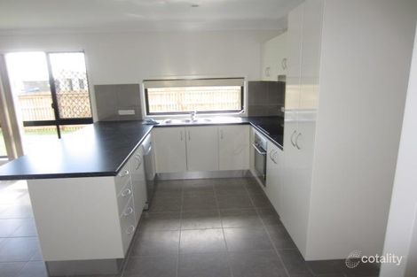 Property photo of 33 Epping Way Mount Low QLD 4818