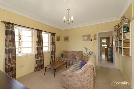 Property photo of 12 Howard Street Oxley QLD 4075