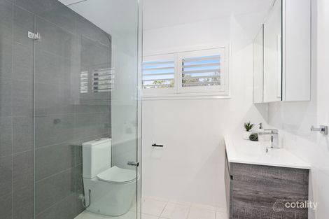 Property photo of 83 Geoffrey Road Chittaway Point NSW 2261