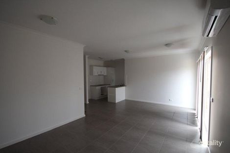 Property photo of 21 Ajana Drive Craigieburn VIC 3064