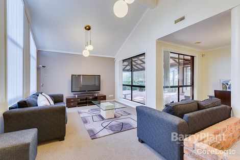 Property photo of 19 Gunsynd Court Keilor Downs VIC 3038