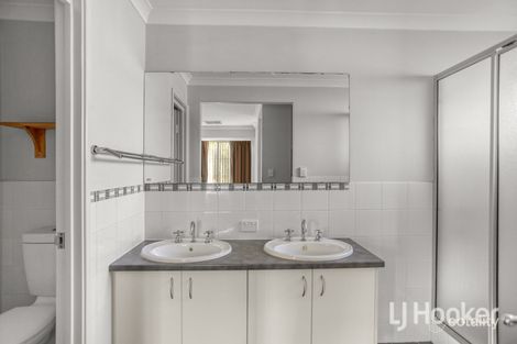 Property photo of 5 Regelia Way Baldivis WA 6171